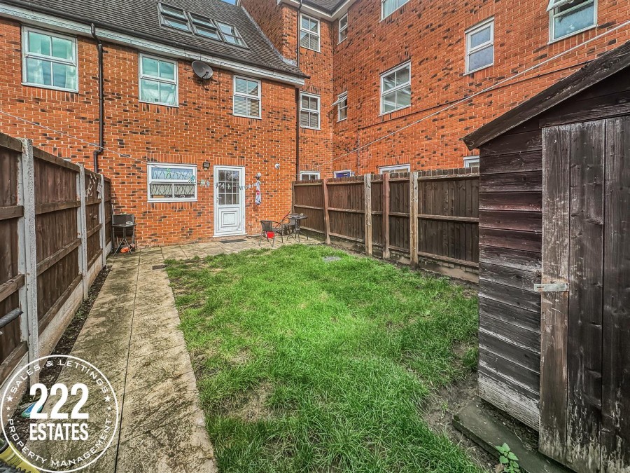 Images for Holywell Drive EAID:222EstatesAPI BID:1