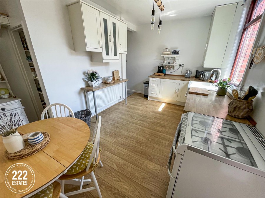 Images for Whalley Street EAID:222EstatesAPI BID:1