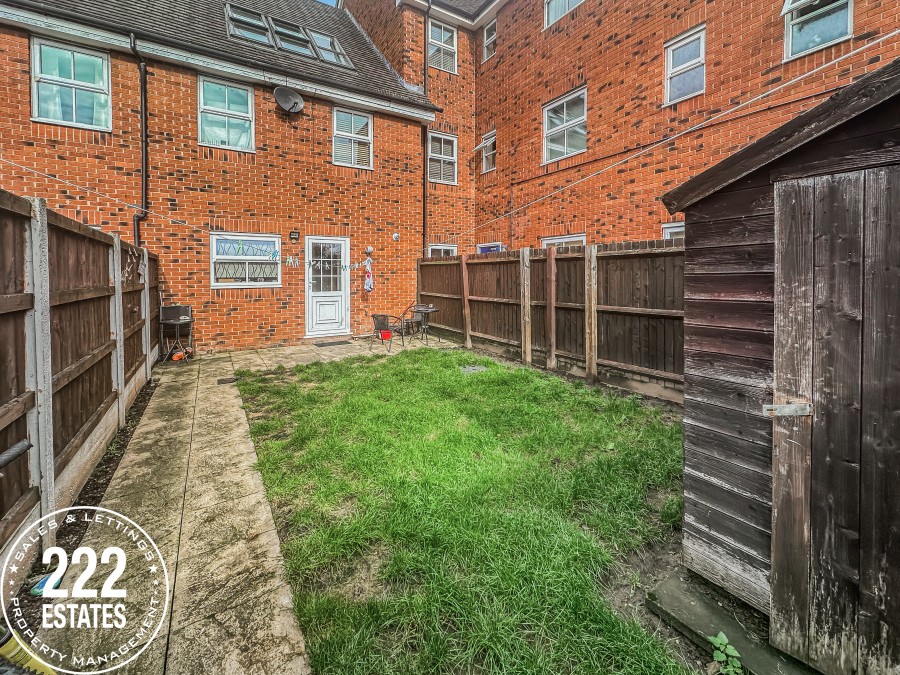 Images for  Holywell Drive Warrington WA1 2GE EAID:2537507335 BID:branch